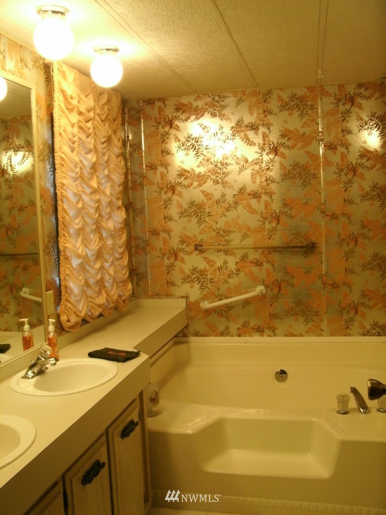 201 Union Avenue Northeast, Unit 182 Renton, WA 98059 - Photo 14 of 15 Gallery Image 14