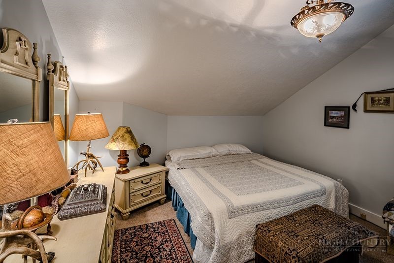 136 Hornbeam Road Beech Mountain, NC 28604 - Photo 24 of 37