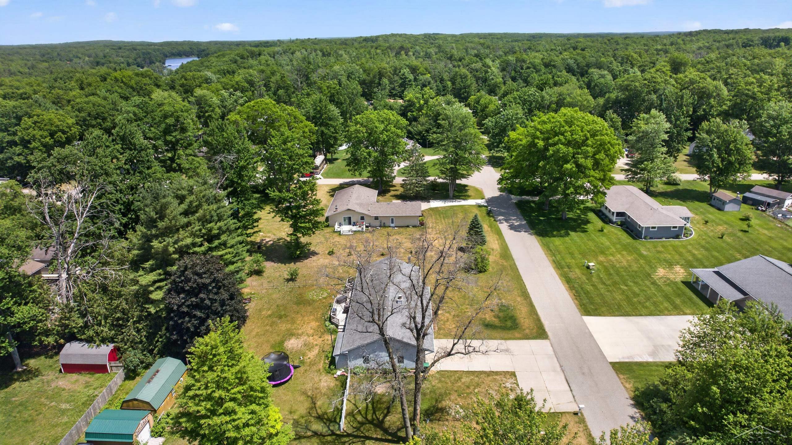 3121 Dale Street Harrison, MI 48625 - Photo 45 of 51