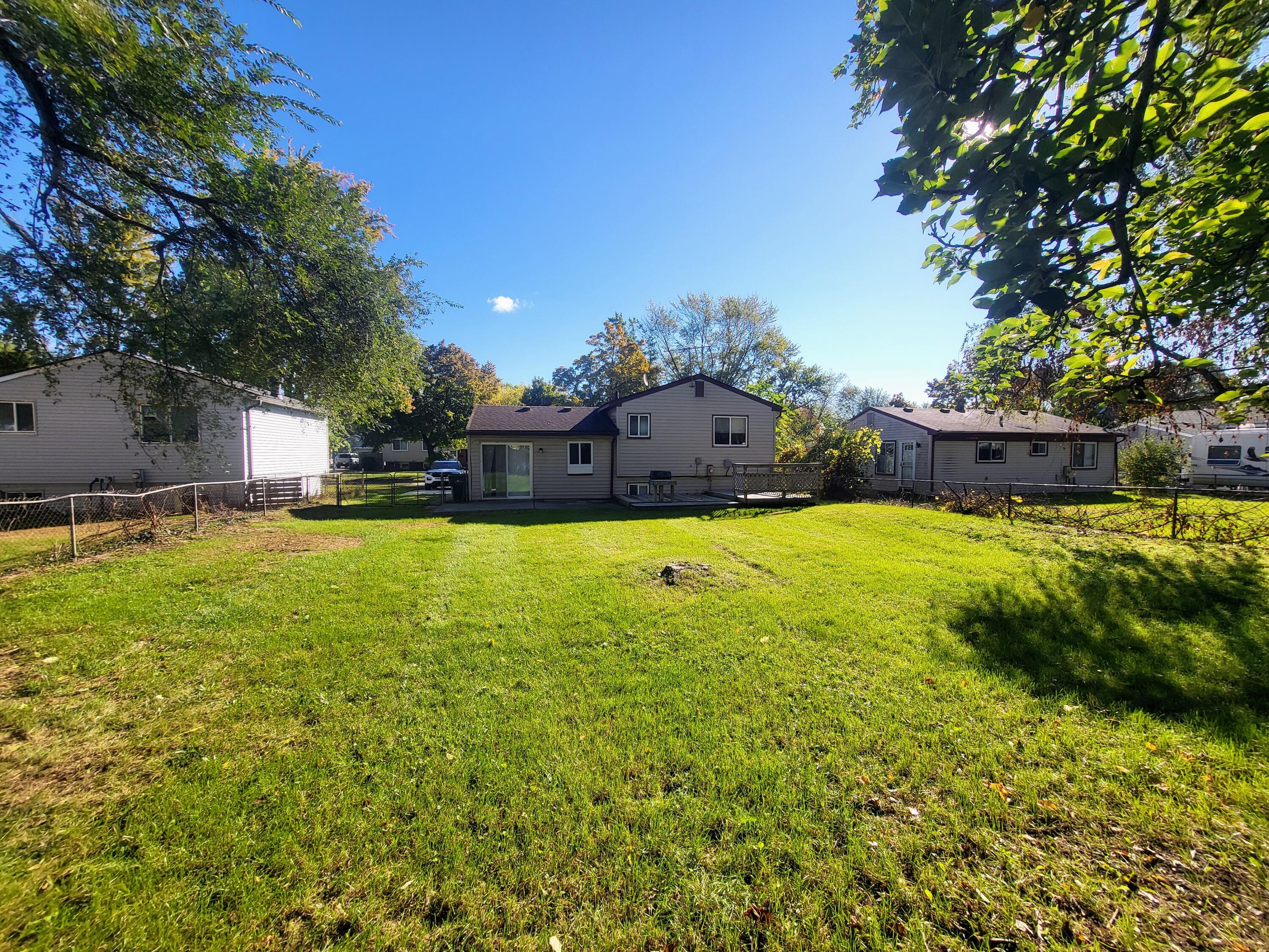 15748 Isabelle Street Romulus, MI 48174 - Photo 3 of 17 20241016_104711