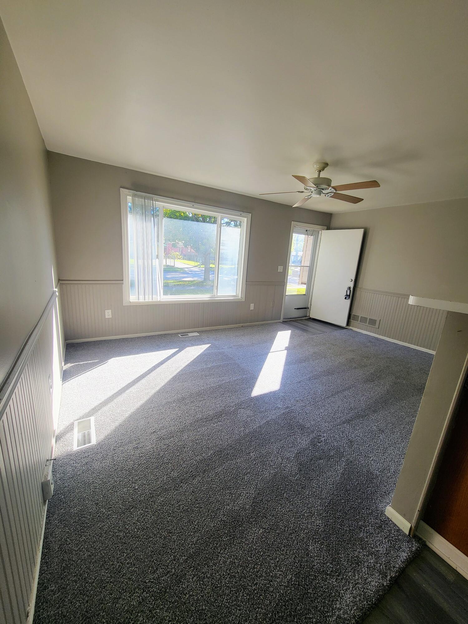 15748 Isabelle Street Romulus, MI 48174 - Photo 6 of 17 20241016_104918