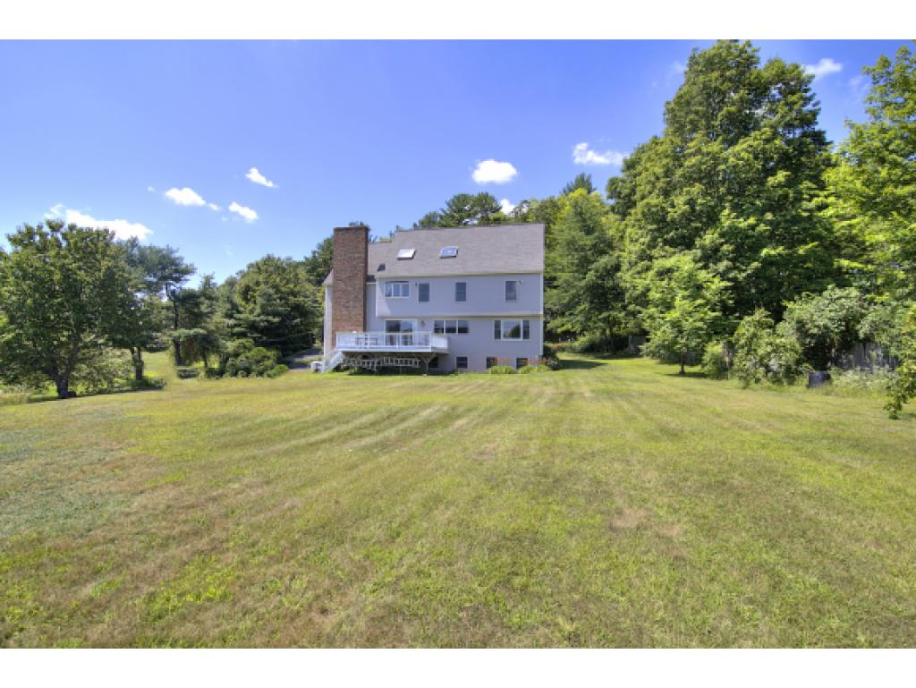 60 High Range Road Londonderry, NH 03053 - Photo 3 of 36