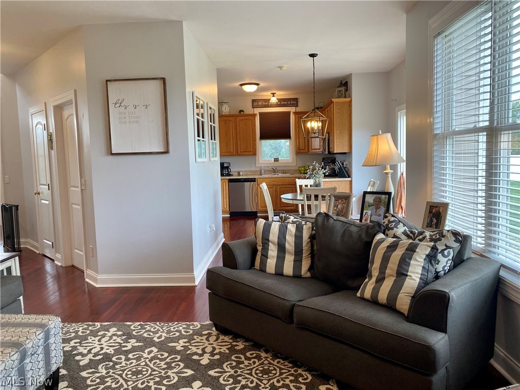 7790 Neff Road Medina, OH 44256 - Photo 8 of 29 Gallery Image 8