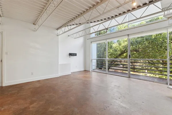 $2,300 | 4239 Holland Avenue, Unit A, Dallas, TX 75219