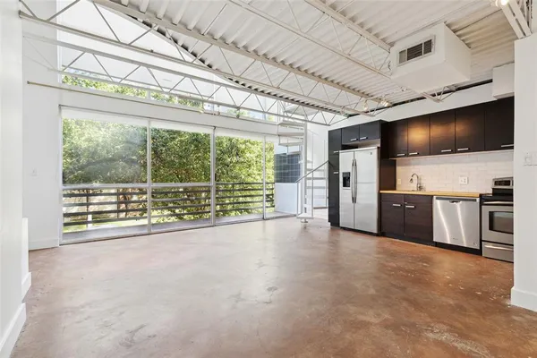 $2,300 | 4239 Holland Avenue, Unit A, Dallas, TX 75219