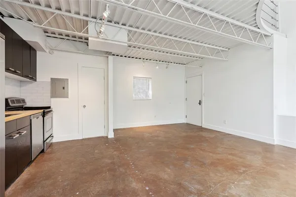 $2,300 | 4239 Holland Avenue, Unit A, Dallas, TX 75219