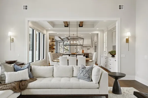 $2,617,830 | 935 Lakewood Hills Road North, Eagan, MN 55123