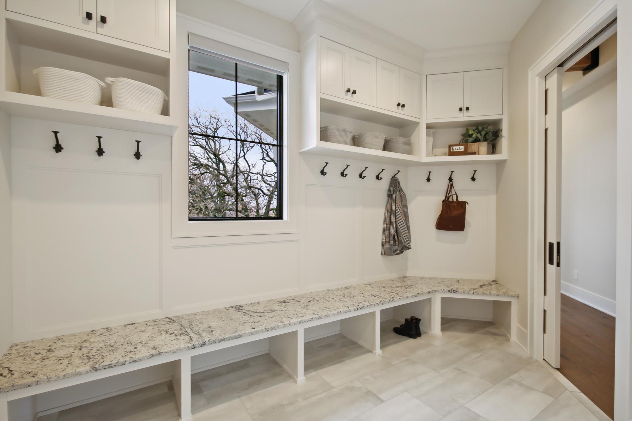 935 Lakewood Hills Road North Eagan, MN 55123 - Photo 34 of 112