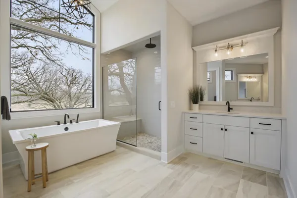 $2,617,830 | 935 Lakewood Hills Road North, Eagan, MN 55123