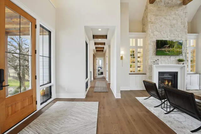 $2,617,830 | 935 Lakewood Hills Road North, Eagan, MN 55123