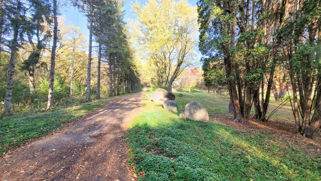 $2,617,830 | 935 Lakewood Hills Road North, Eagan, MN 55123