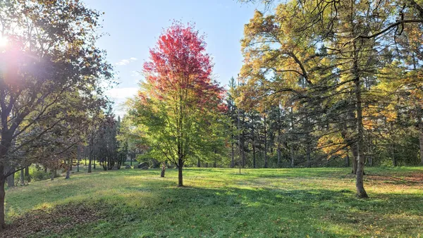 $2,617,830 | 935 Lakewood Hills Road North, Eagan, MN 55123