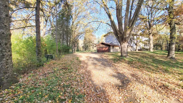 $2,617,830 | 935 Lakewood Hills Road North, Eagan, MN 55123