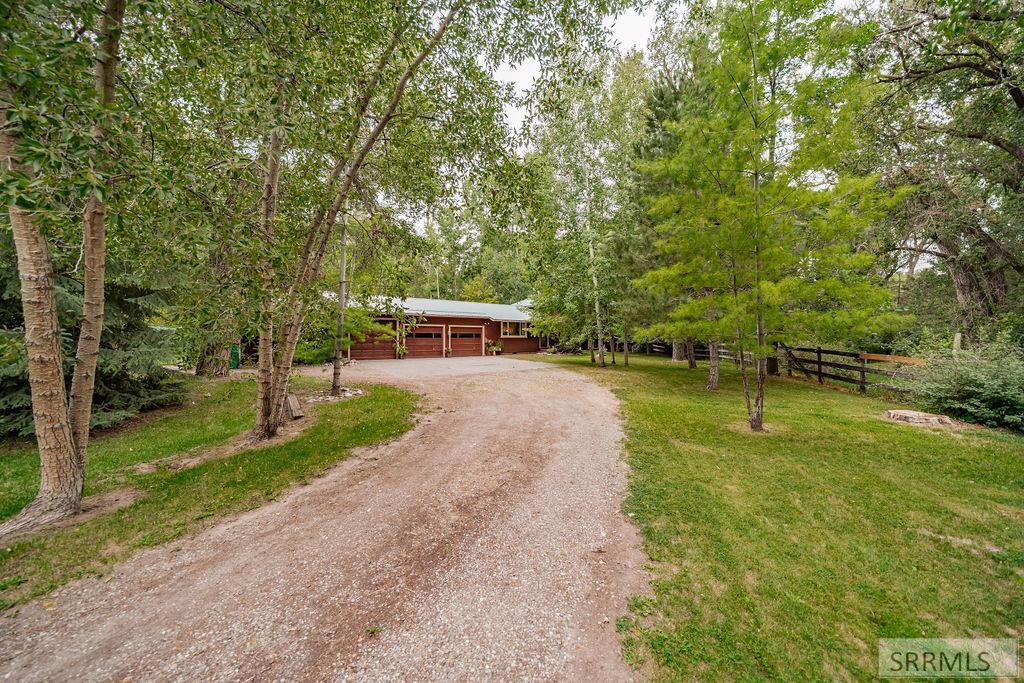 465 North 4108 East Rigby, ID 83442 - Photo 2 of 68