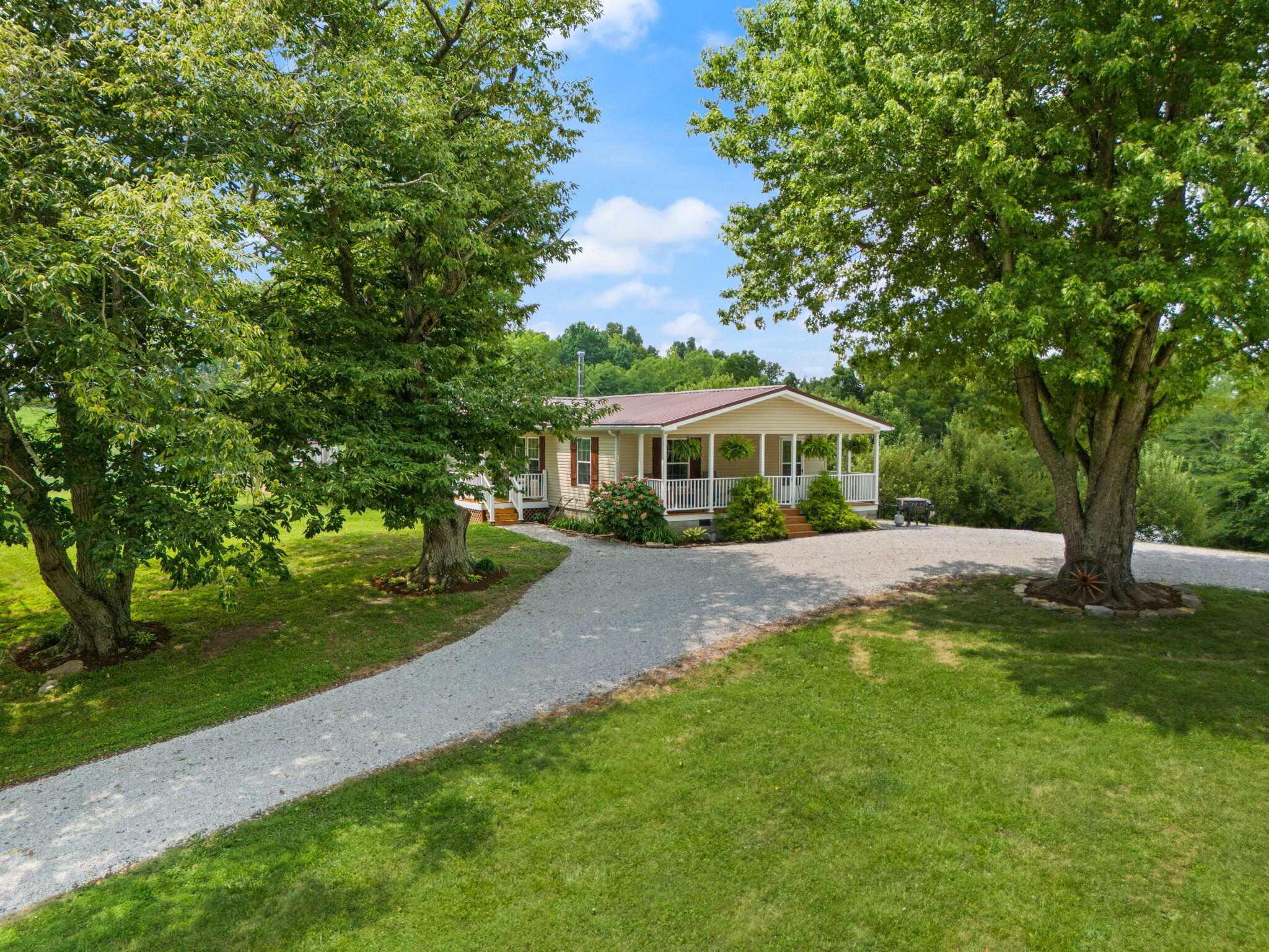 1248 Crawford Bend Road Hillsboro, KY 41049 - Photo 15 of 57 46-web-or-mls-DJI_20240725144947_0180_D