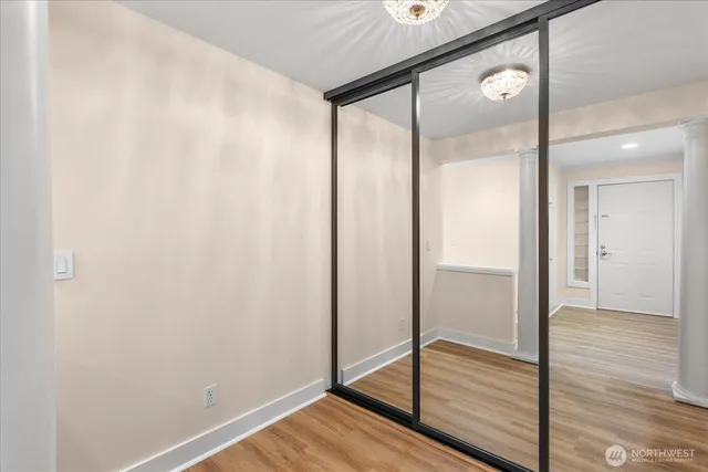 $400,000 | 1417 Queen Anne Avenue North, Unit 313, Seattle, WA 98109