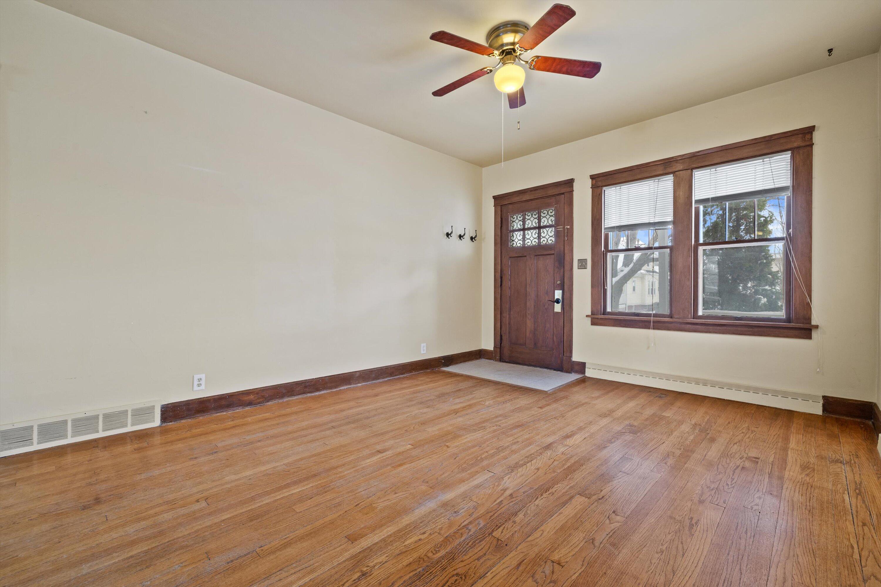 2410 Geneva Street Racine, WI 53402 - Photo 3 of 31 front door