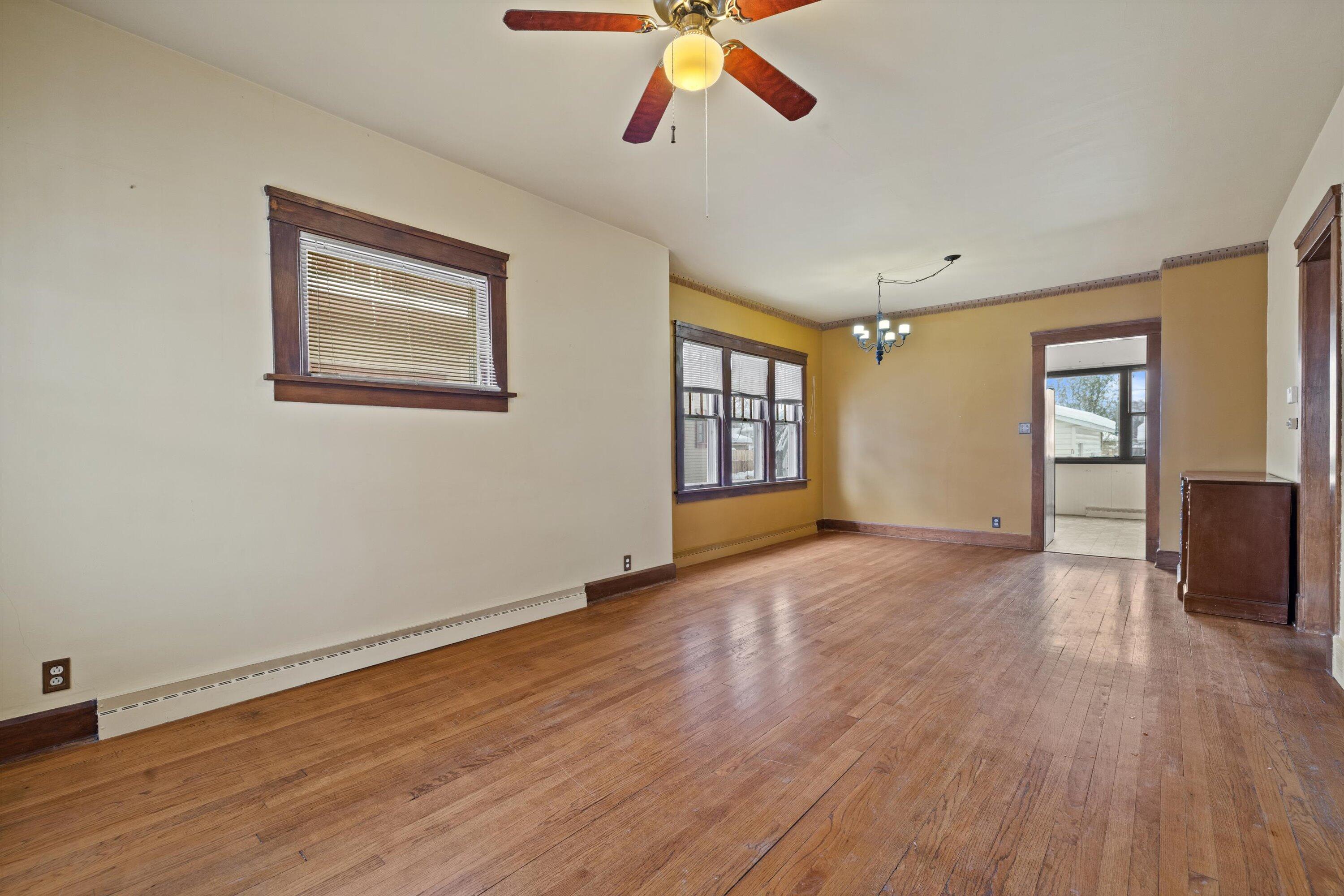 2410 Geneva Street Racine, WI 53402 - Photo 5 of 31 Living into dining