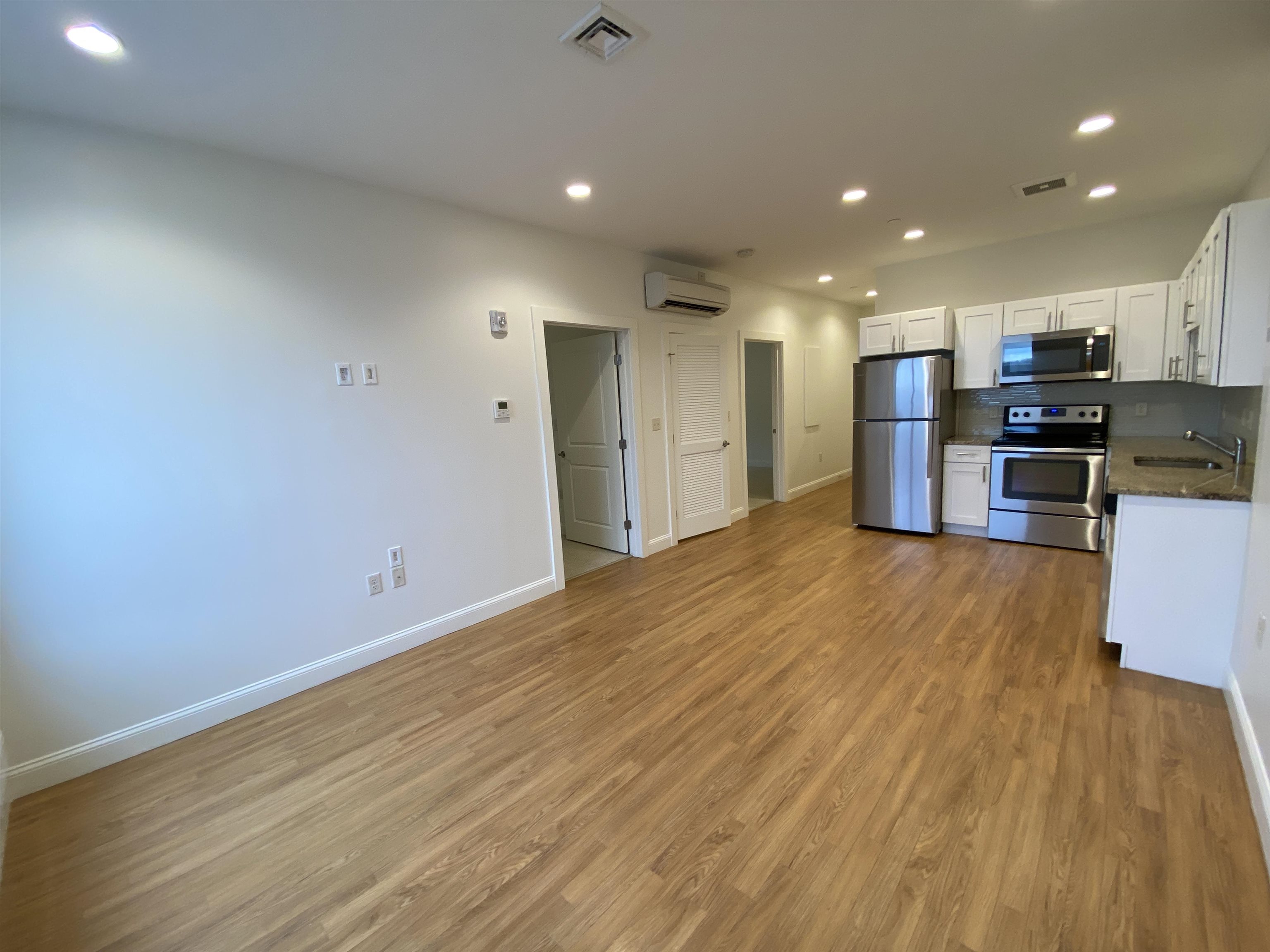 875 Elm Street, Unit 509 Manchester, NH 03101 - Photo 12 of 40