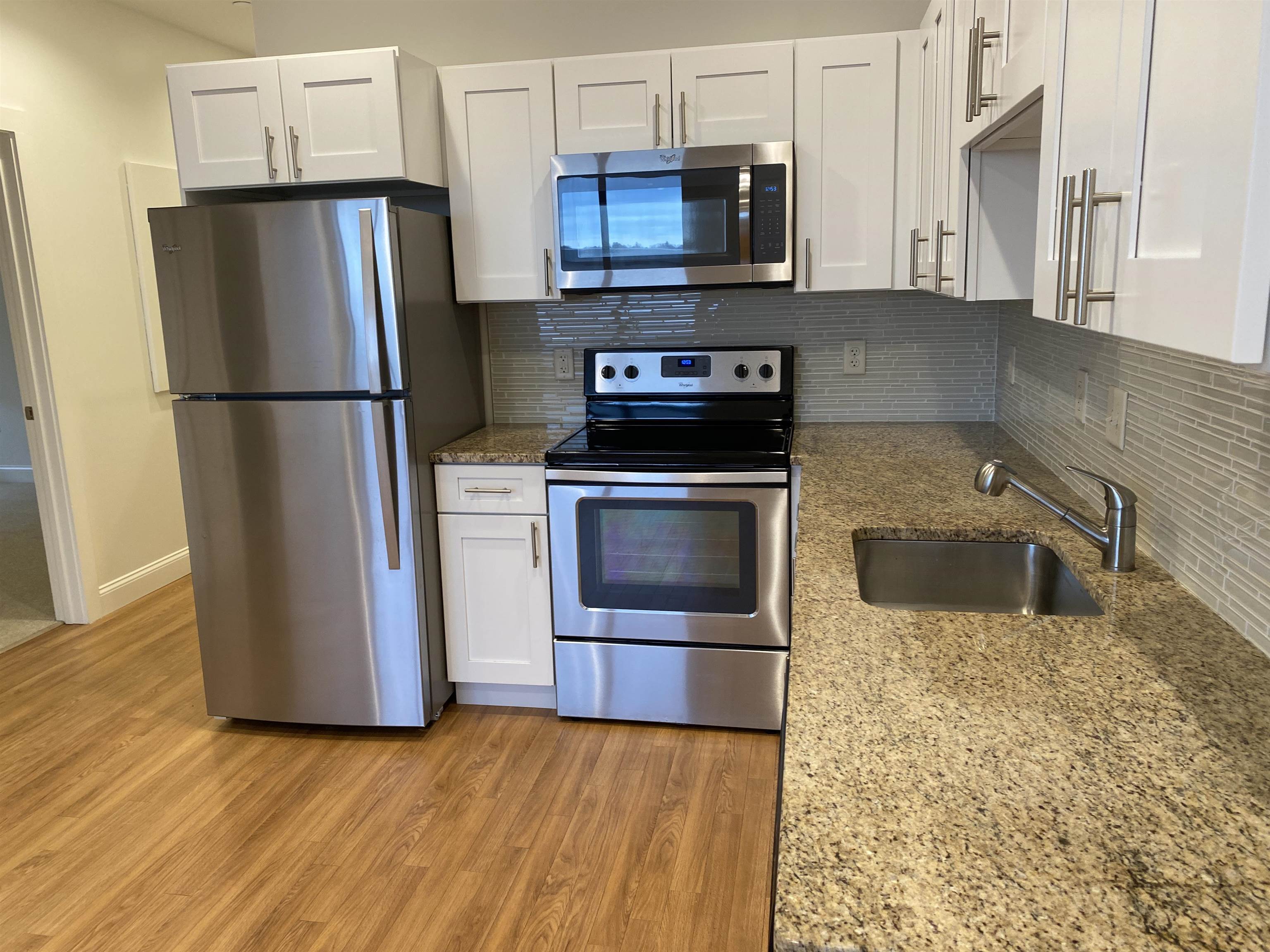 875 Elm Street, Unit 509 Manchester, NH 03101 - Photo 4 of 40