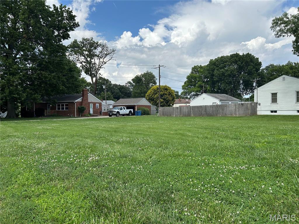 1703 Pontoon Road Granite City, IL 62040 - Photo 1 of 4