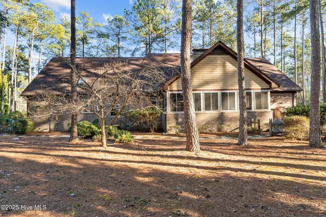 $820,000 | 7 Brinyan Court, Pinehurst, NC 28374