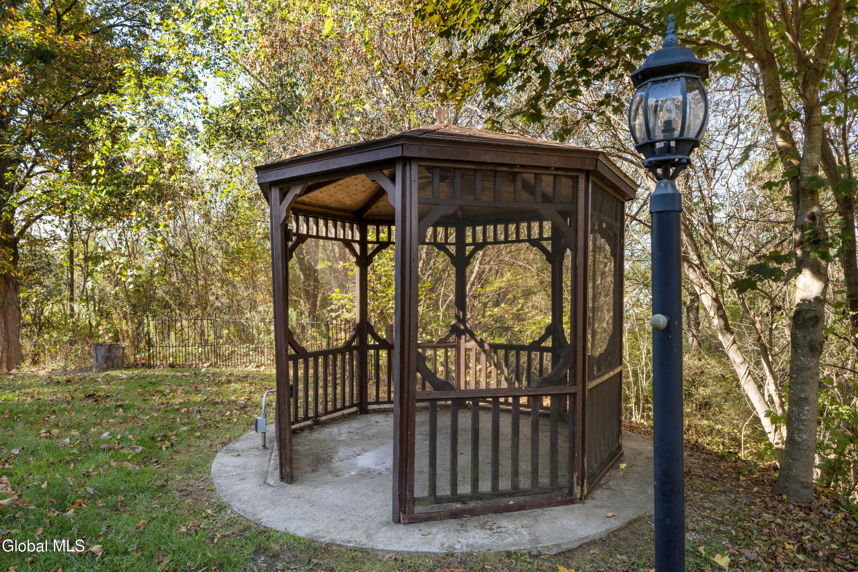 217 Old Cambridge Road Greenwich, NY 12834 - Photo 29 of 34 Exterior (6)