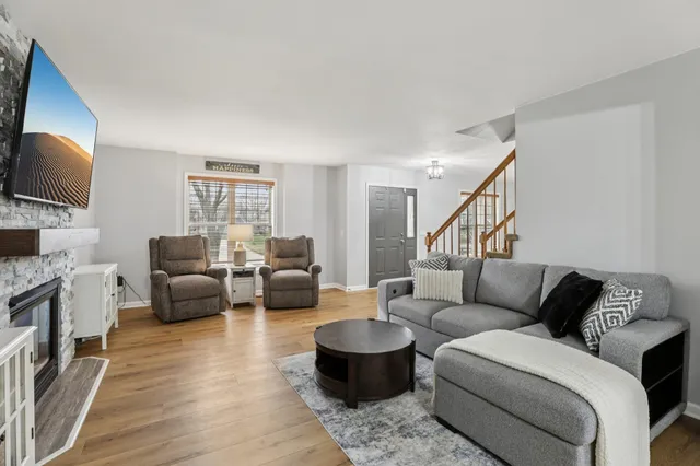 $549,900 | 503 Island Drive, DeForest, WI 53532