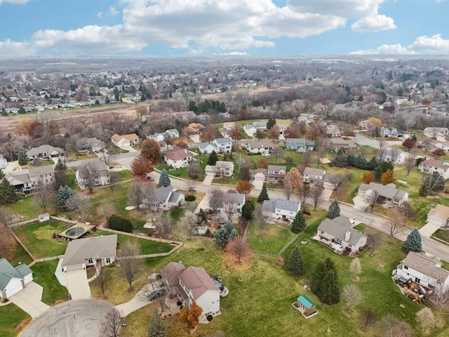 $549,900 | 503 Island Drive, DeForest, WI 53532