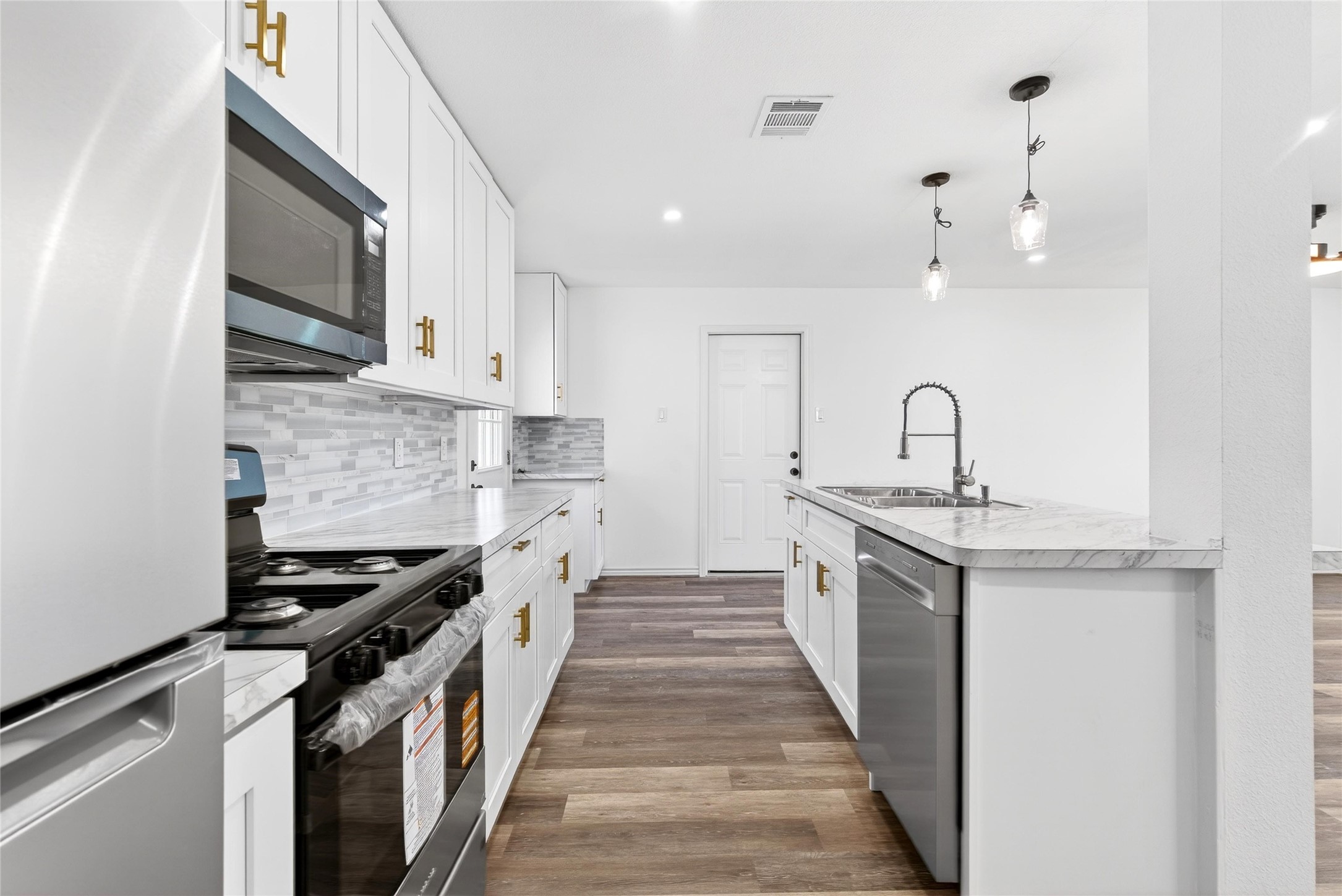 7338 Conley Street Houston, TX 77021 - Photo 13 of 36