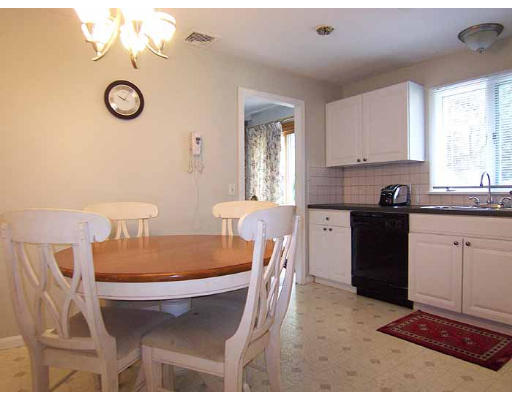 30 Inverness Lane Longmeadow, MA 01106 - Photo 8 of 19 Gallery Image 8