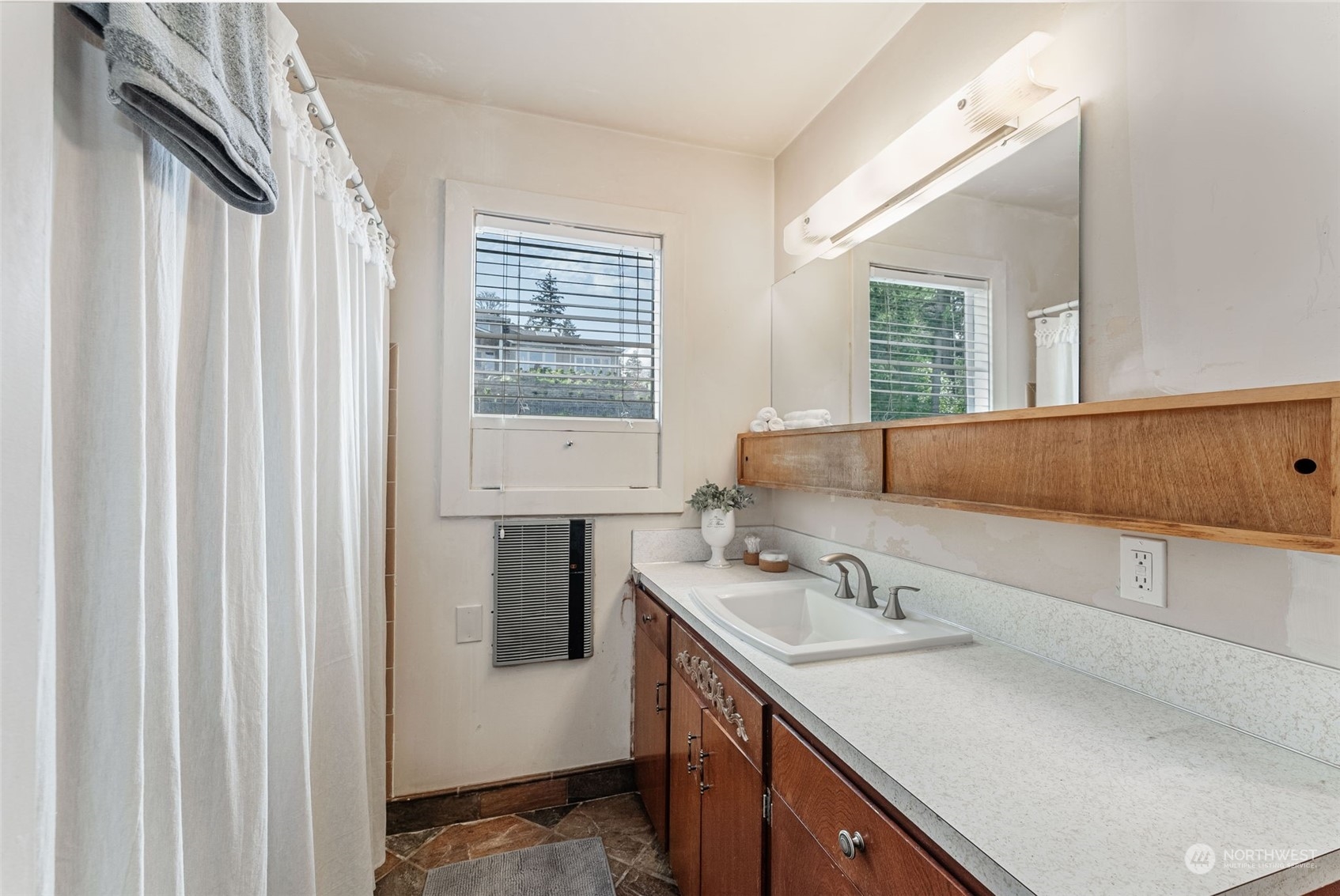 8355 Southeast Nelson Road Olalla, WA 98359 - Photo 35 of 40 Gallery Image 35