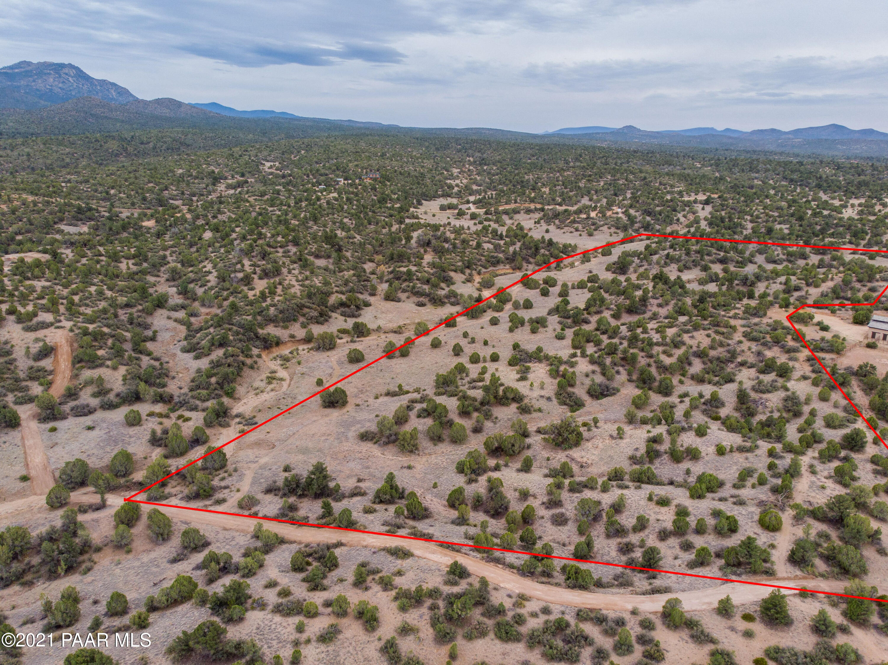 12455 North Pheasant Run Road Prescott, AZ 86305 - Photo 1 of 24 Pending split.