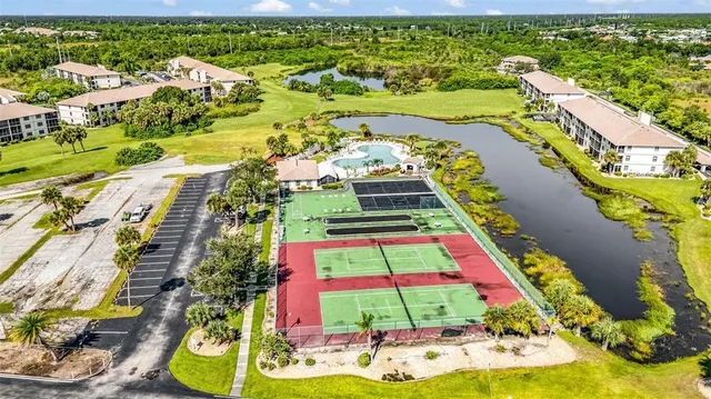 a view of an outdoor space