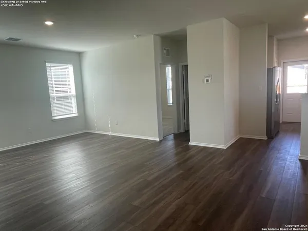 $2,195 | 237 Lime Street, Buda, TX 78610