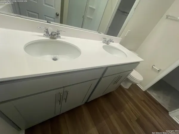 $2,195 | 237 Lime Street, Buda, TX 78610