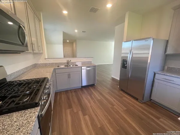 $2,195 | 237 Lime Street, Buda, TX 78610