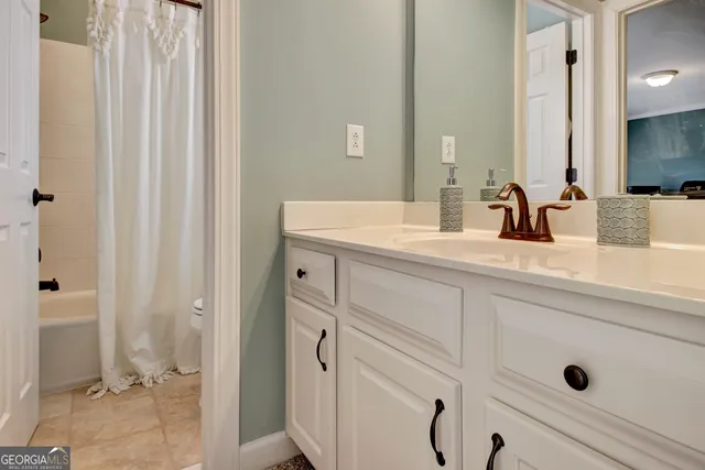 $988,000 | 300 Broadmoor Drive, Fayetteville, GA 30215