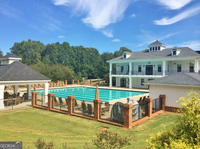 $988,000 | 300 Broadmoor Drive, Fayetteville, GA 30215