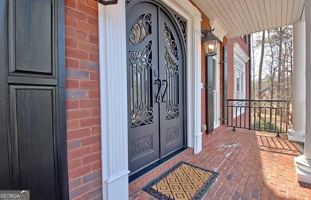 $988,000 | 300 Broadmoor Drive, Fayetteville, GA 30215