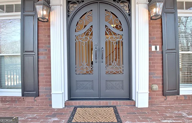 $988,000 | 300 Broadmoor Drive, Fayetteville, GA 30215