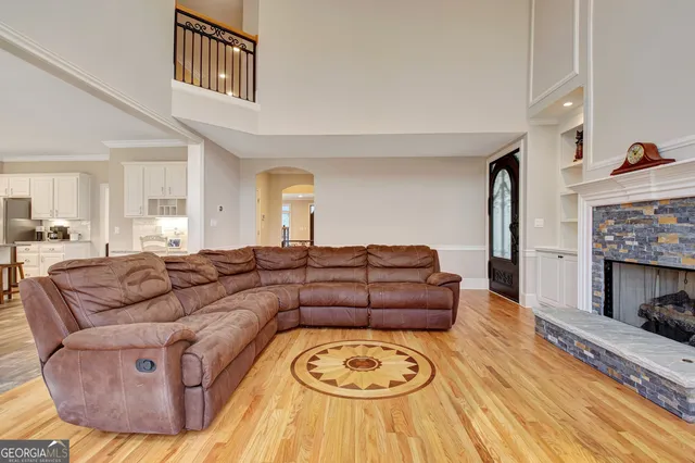 $988,000 | 300 Broadmoor Drive, Fayetteville, GA 30215