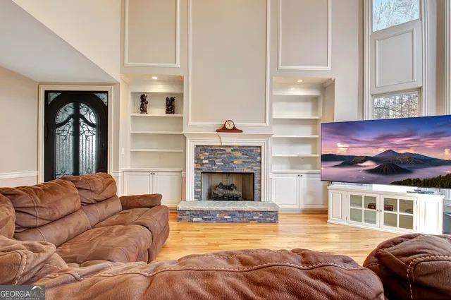 $988,000 | 300 Broadmoor Drive, Fayetteville, GA 30215