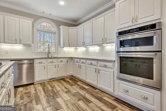 $988,000 | 300 Broadmoor Drive, Fayetteville, GA 30215