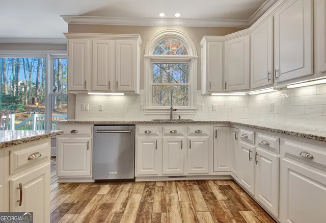 $988,000 | 300 Broadmoor Drive, Fayetteville, GA 30215