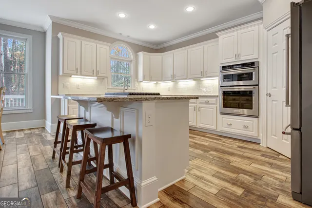 $988,000 | 300 Broadmoor Drive, Fayetteville, GA 30215