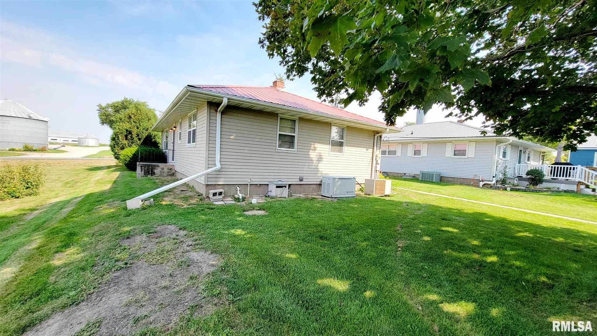 333 5th Street Bennett, IA 52721 - Photo 5 of 49 Gallery Image 5