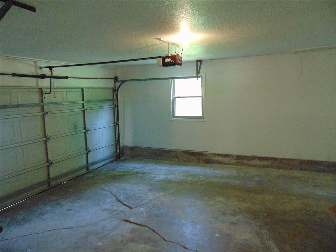 2216 Butler Road Fort Wayne, IN 46808 - Photo 13 of 16 Gallery Image 13