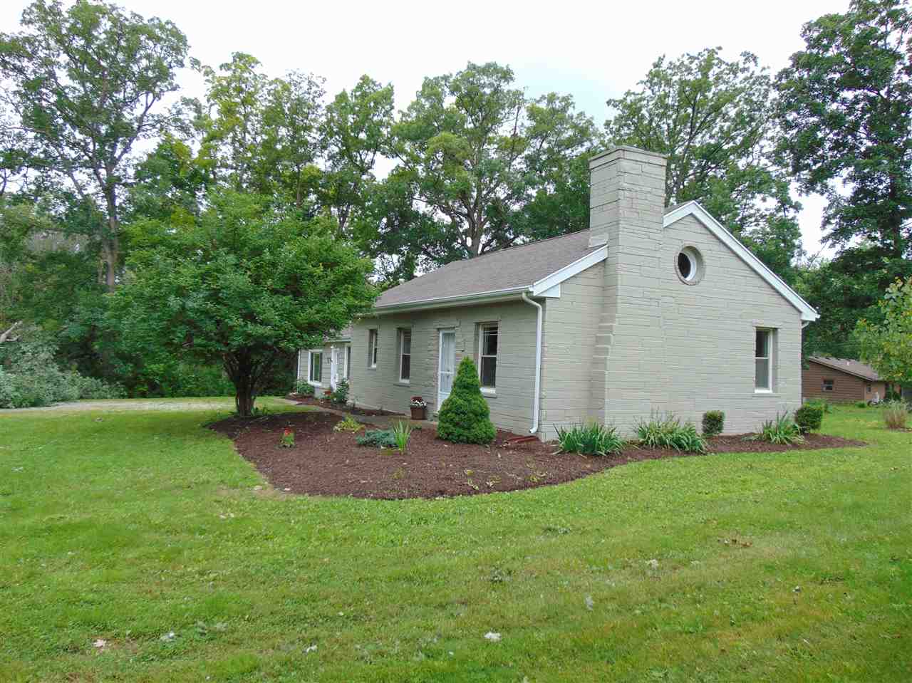 2216 Butler Road Fort Wayne, IN 46808 - Photo 3 of 16 Gallery Image 3