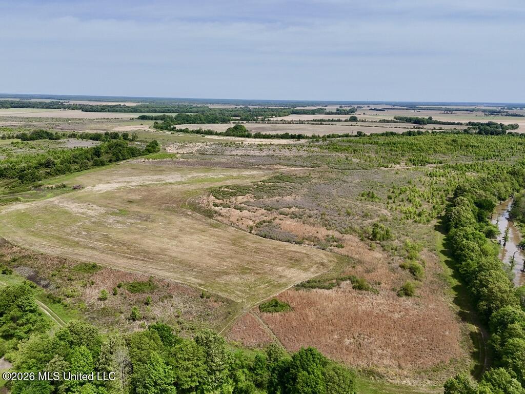 1 Highway 3 Lambert, MS 38643 - Photo 1 of 102 4718CE8E-8FB1-4EE4-B52D-DFFCABDF2BC6_1_1